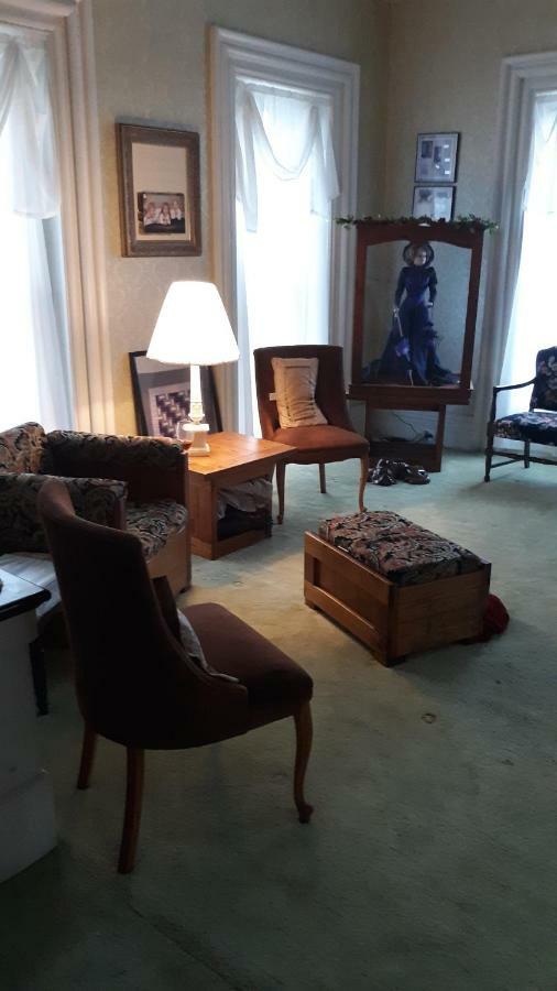 Rose Corner Inn Hillsdale Ngoại thất bức ảnh